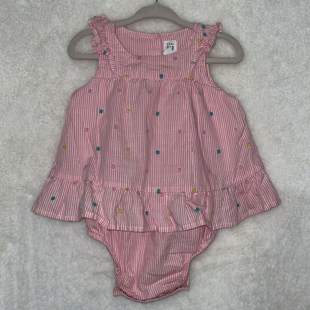 GAP pink striped pom pom romper size 12-18 months